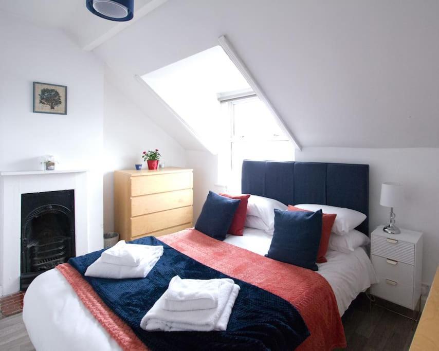 City Centre 4 Bedroom House Winchester Dış mekan fotoğraf